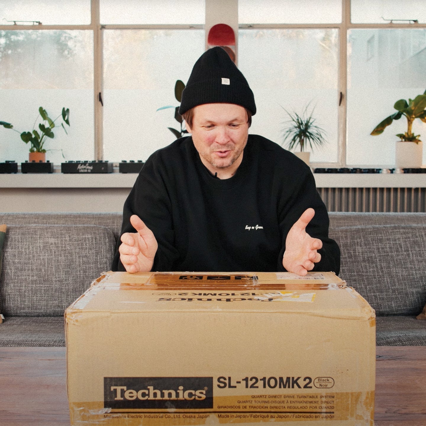 Brand New Technics SL-1210MK2 Unboxing: The OG DJ Turntable. - MasterSounds