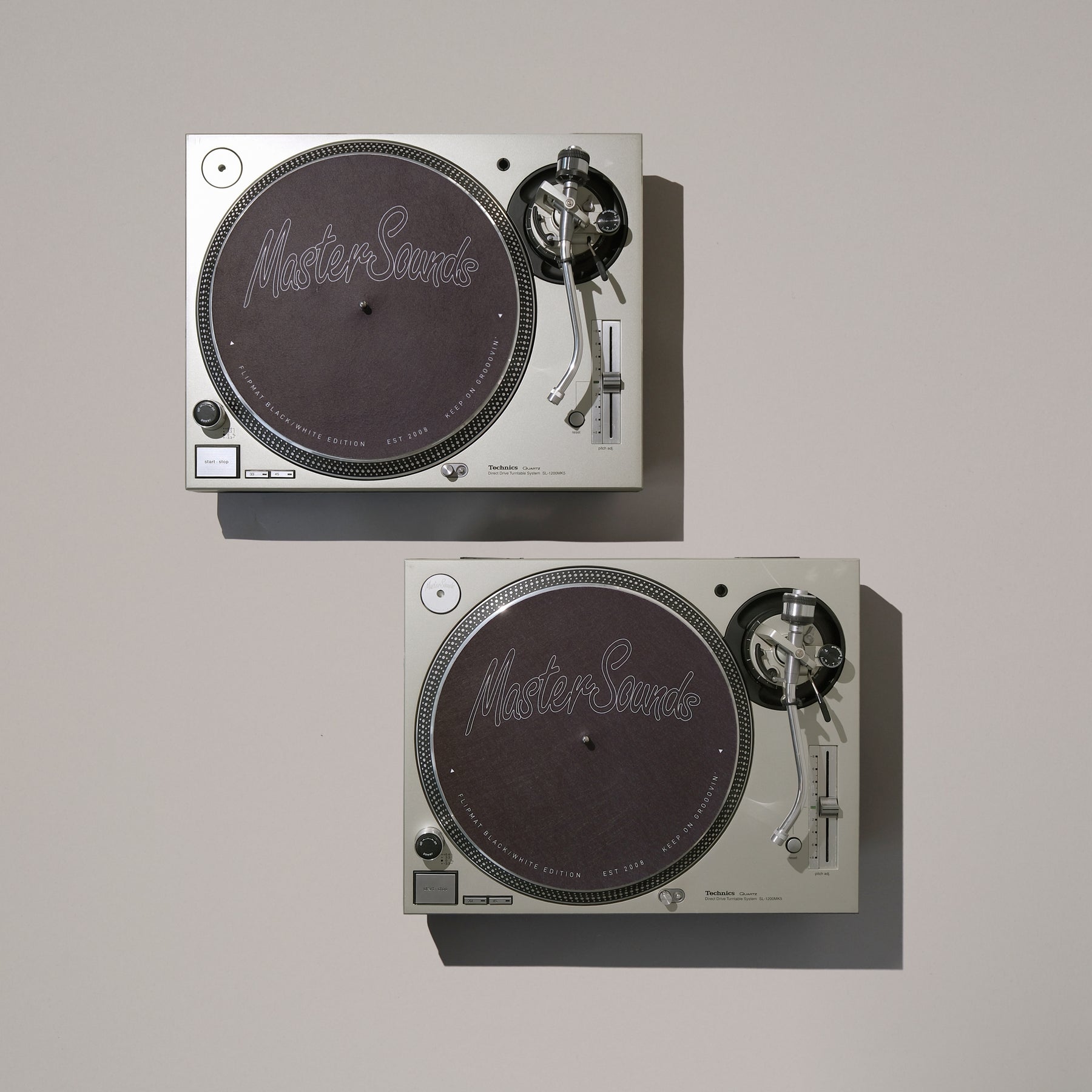 Technics SL-1200MK5 - Pair - 0591-0592