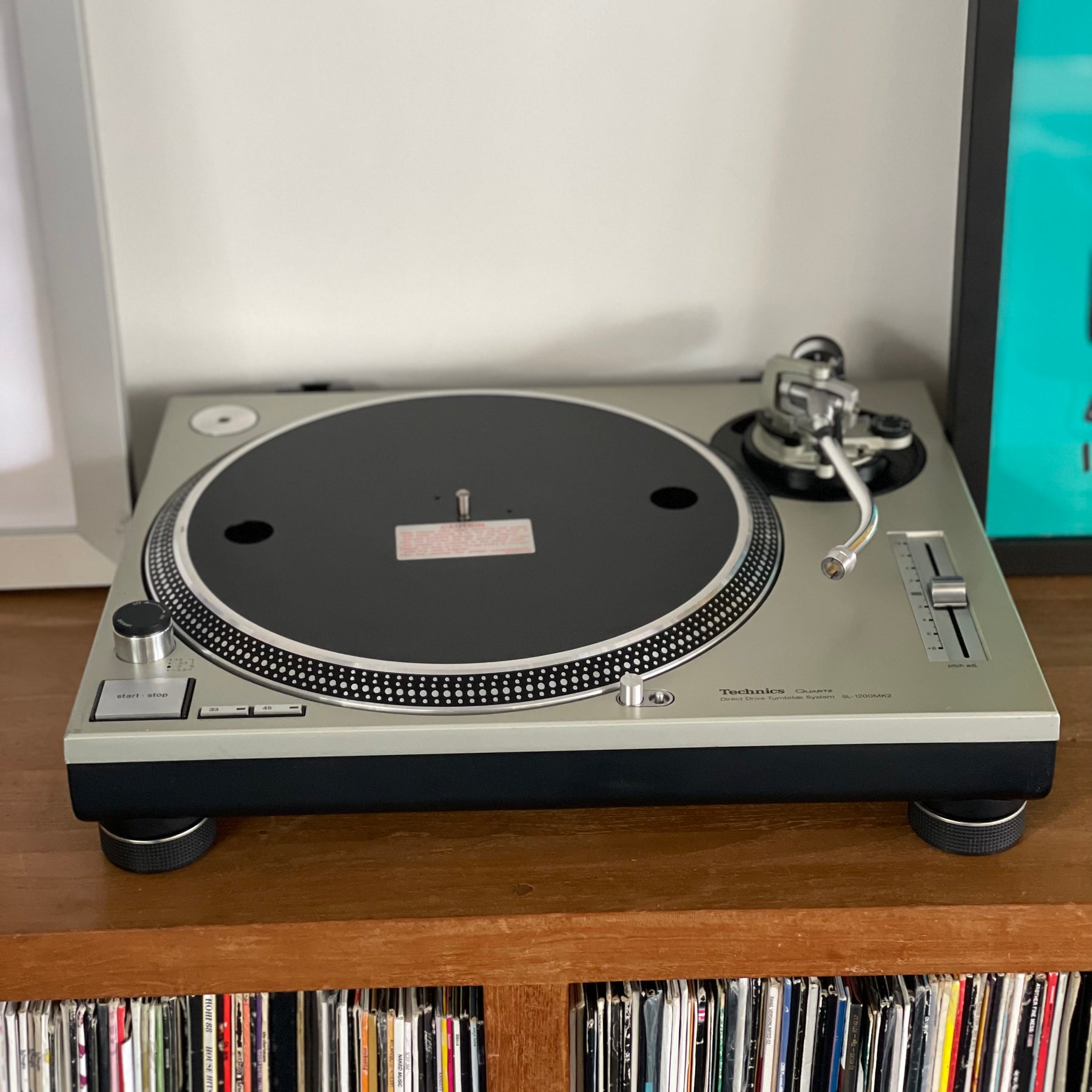 Technics SL-1200MK2