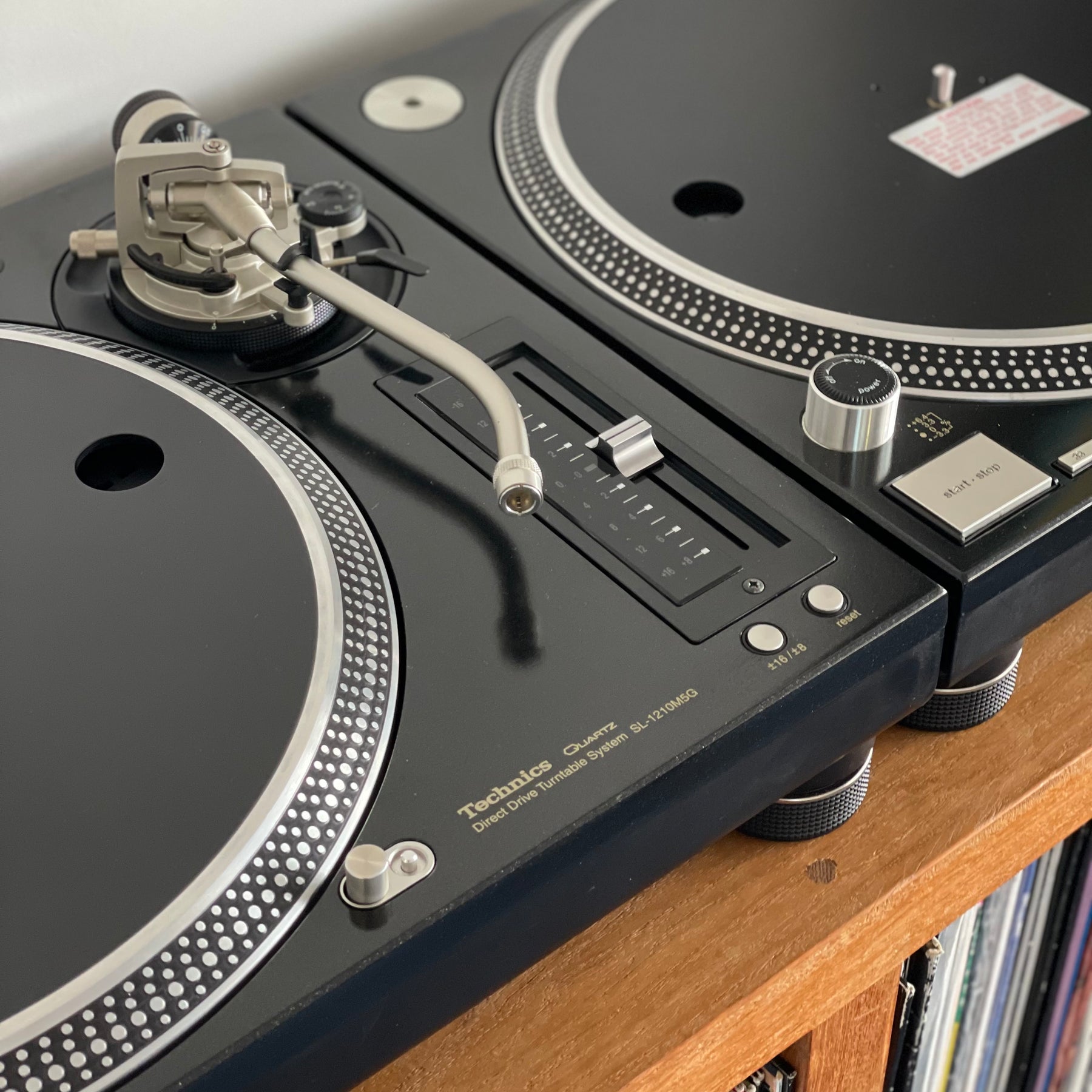 Technics SL-1210M5G (Pair)