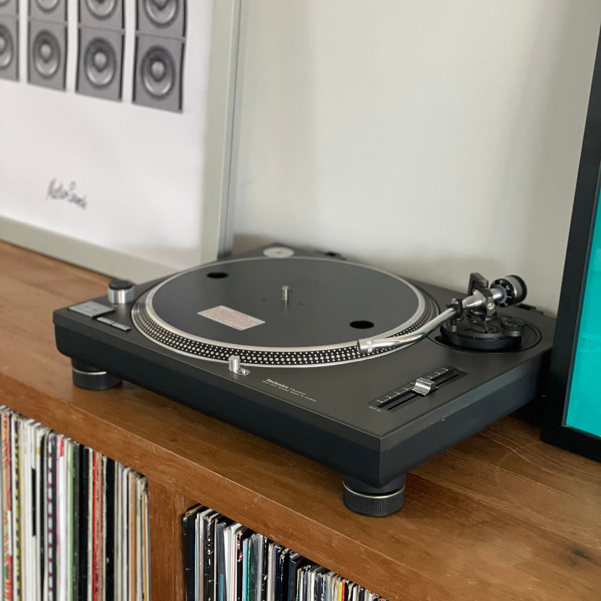 Technics SL-1210MK2