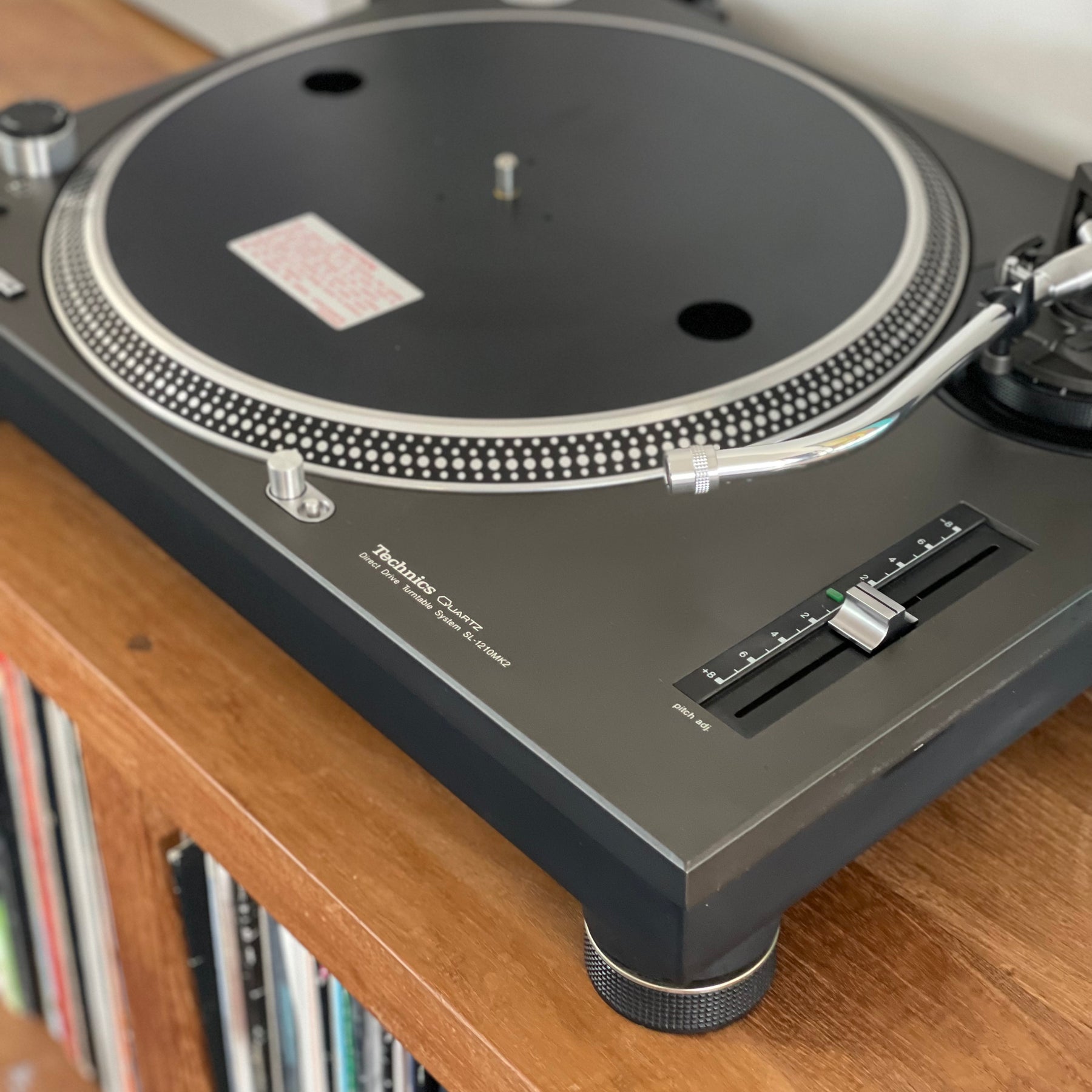 Technics SL-1210MK2