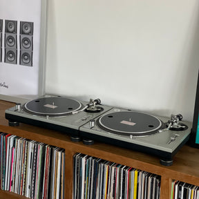 Technics SL-1200MK2 (Pair)