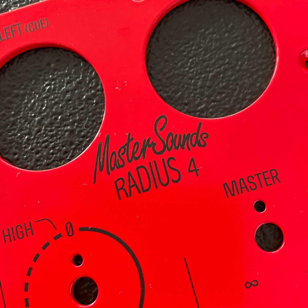 Radius 4 - Red Faceplate - MasterSounds