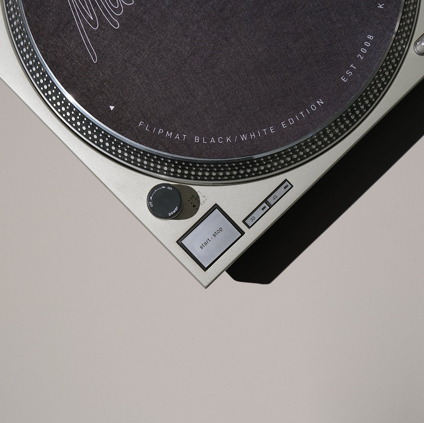 Technics SL - 1200MK2 - Pair - 0547 - 0548 **USA VOLTAGE*** - MasterSounds