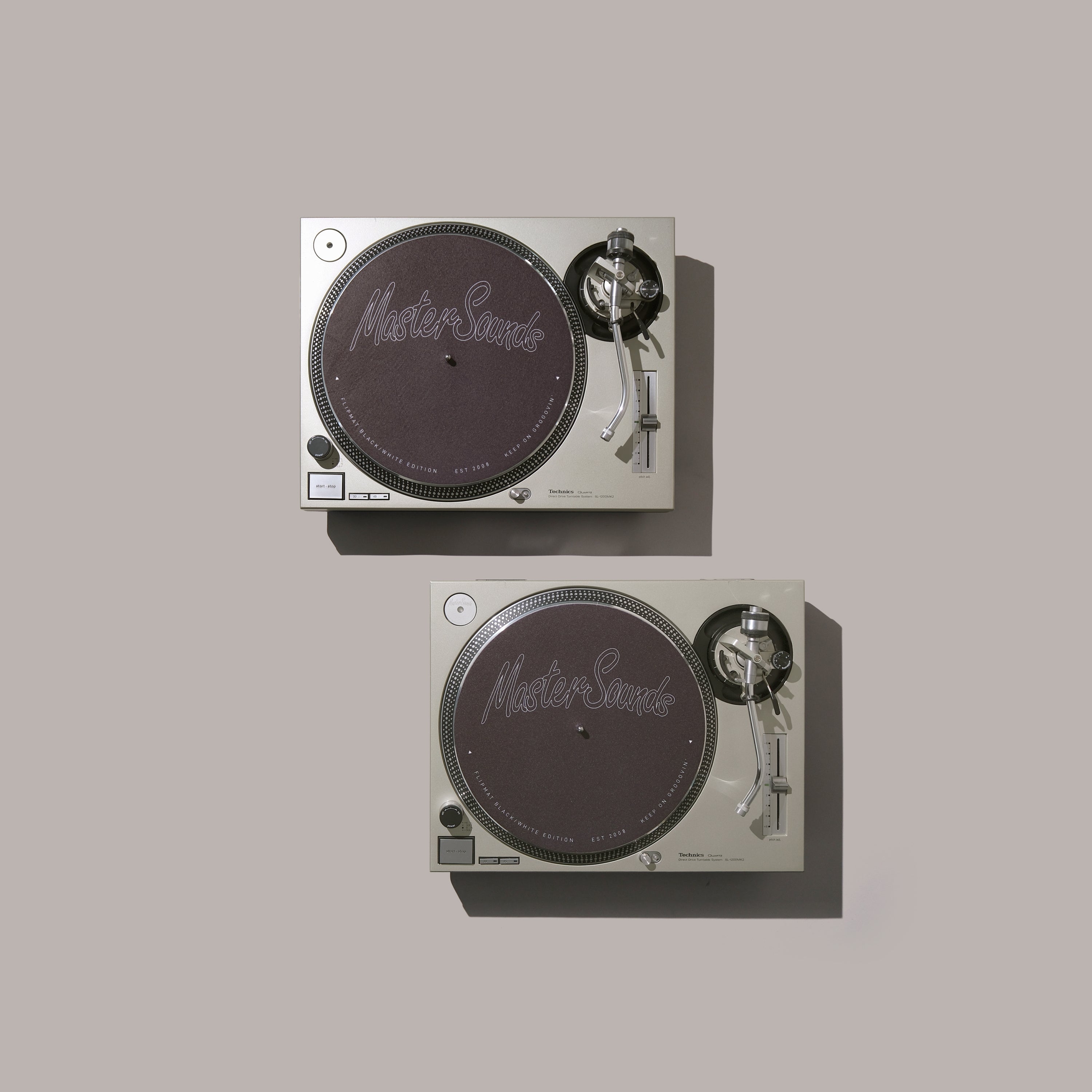 Technics SL - 1200MK2 - Pair - 0622 - 0623 - MasterSounds