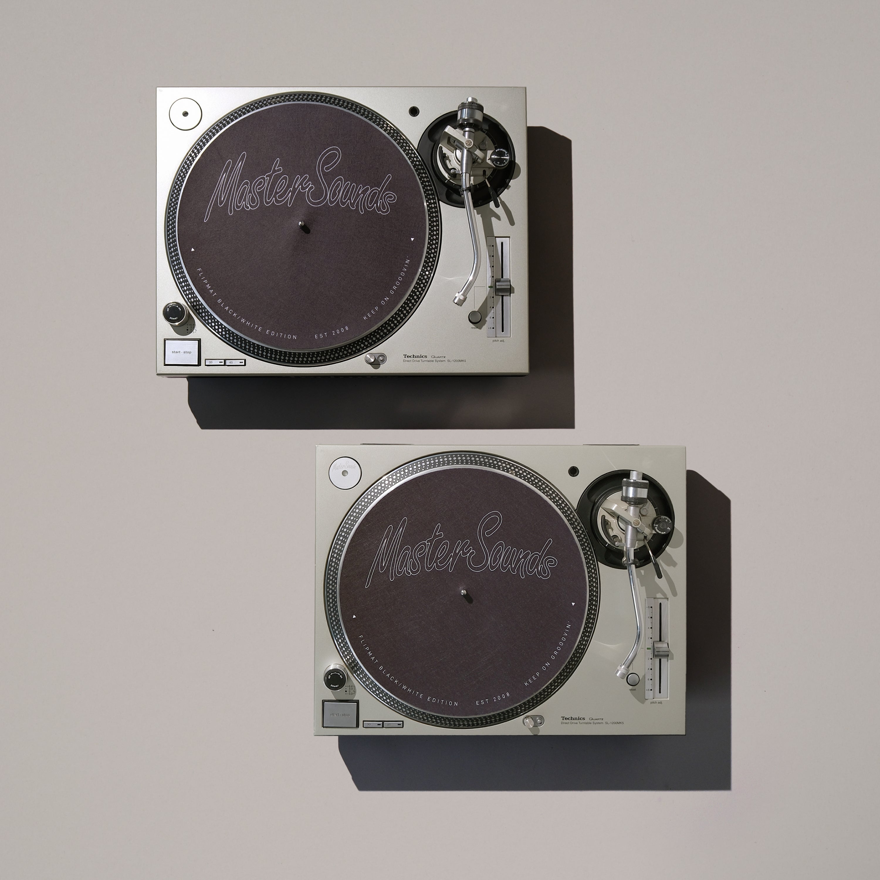 Technics SL - 1200MK5 - Pair - 0595 - 0596 - MasterSounds