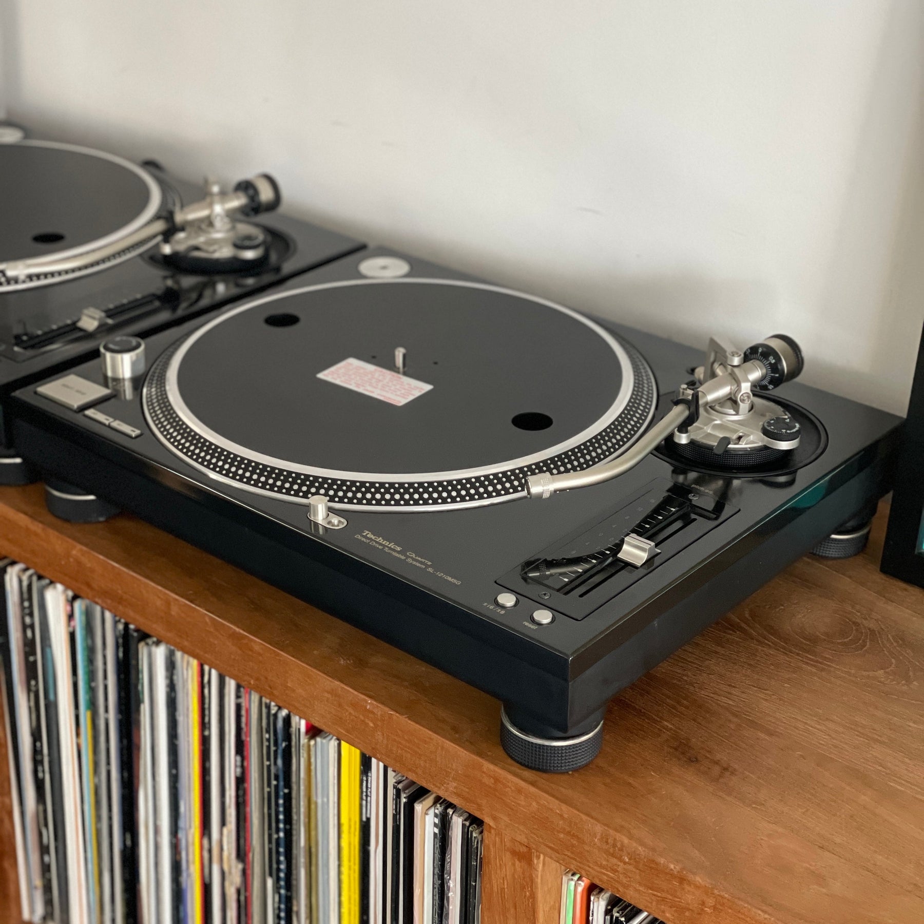 Technics SL - 1210M5G (pair) - MasterSounds