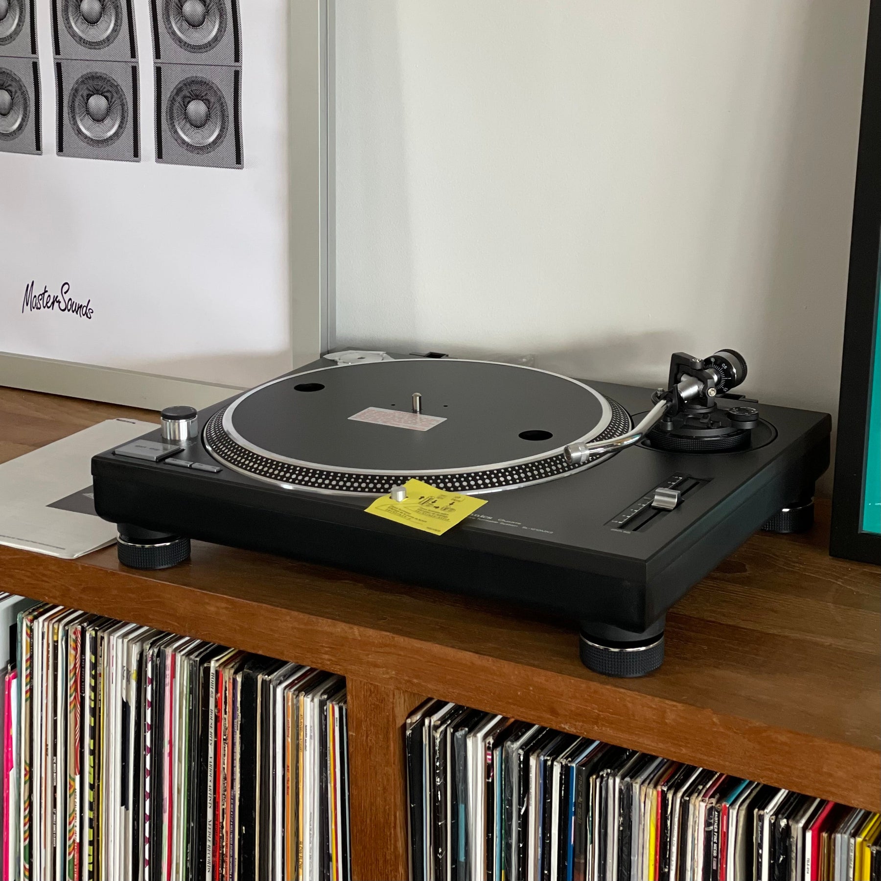 Technics SL - 1210MK2 - MasterSounds