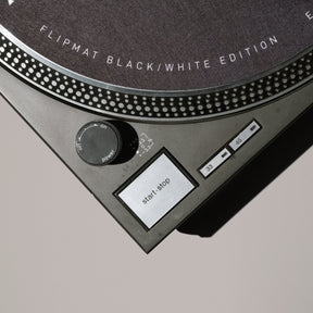 Technics SL - 1210MK2 - Pair - 0557 - 0558 - MasterSounds