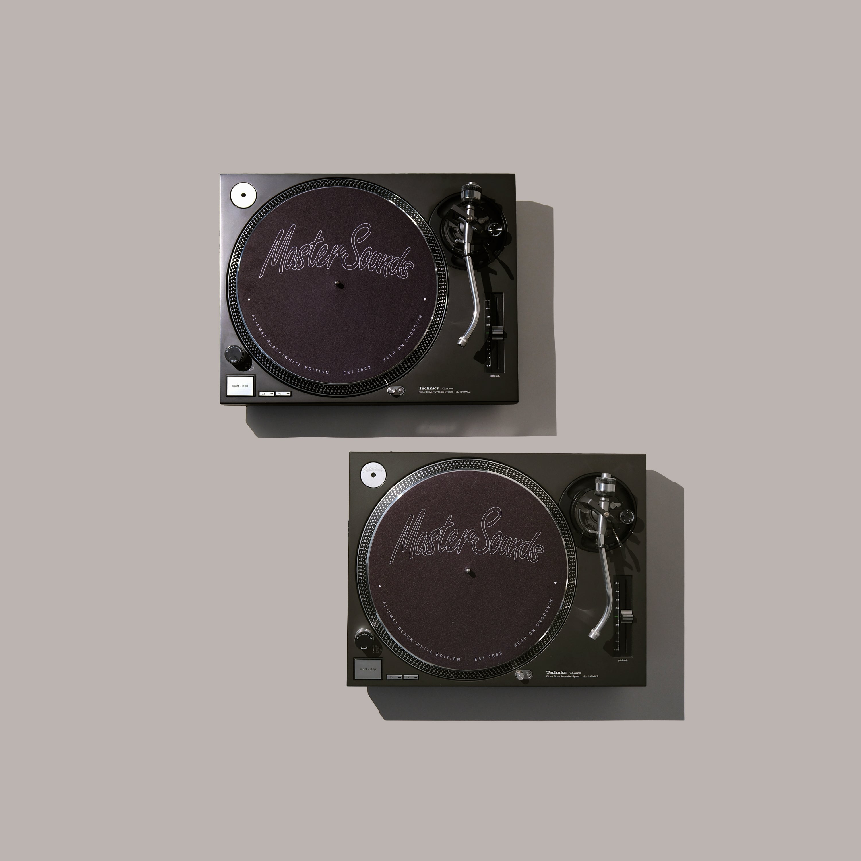 Technics SL - 1210MK2 - Pair - 0619 - 0620 - MasterSounds