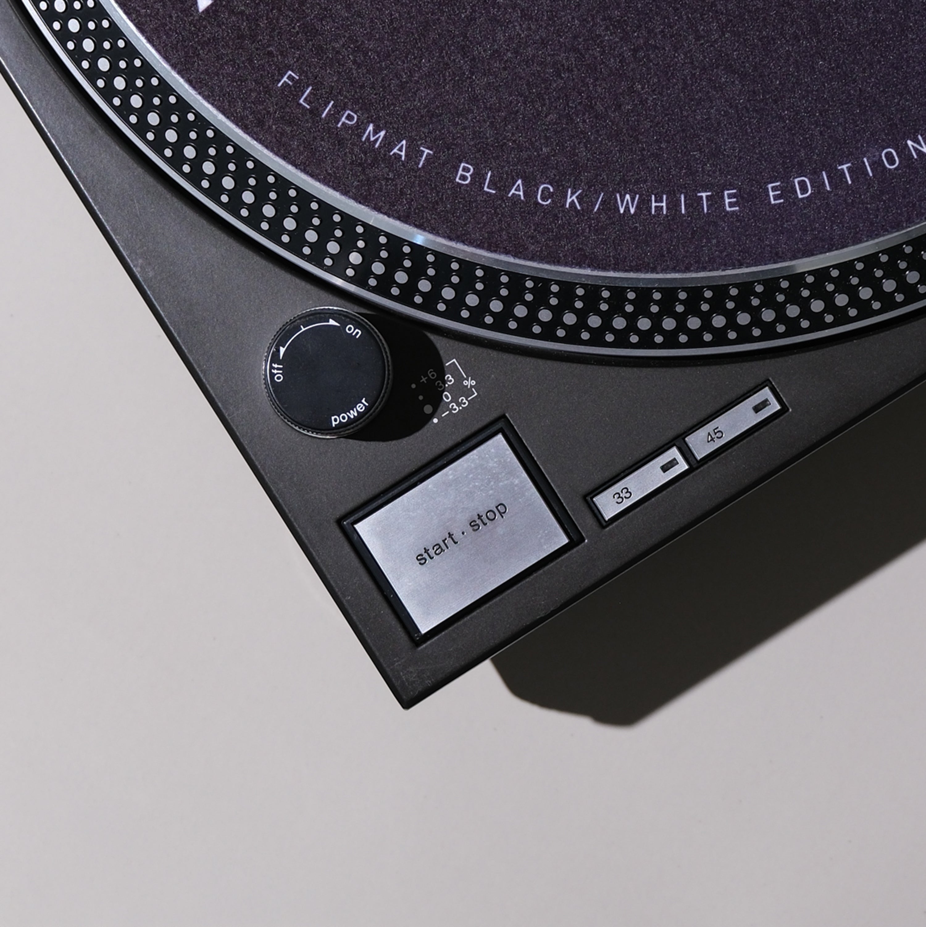 Technics SL-1210MK2 - Pair - 0648-0649 - MasterSounds