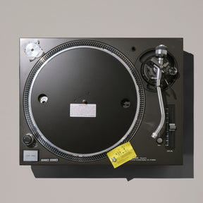 Technics SL - 1210MK5 - "Near Mint & Full Packaging" Single - 0578 - MasterSounds