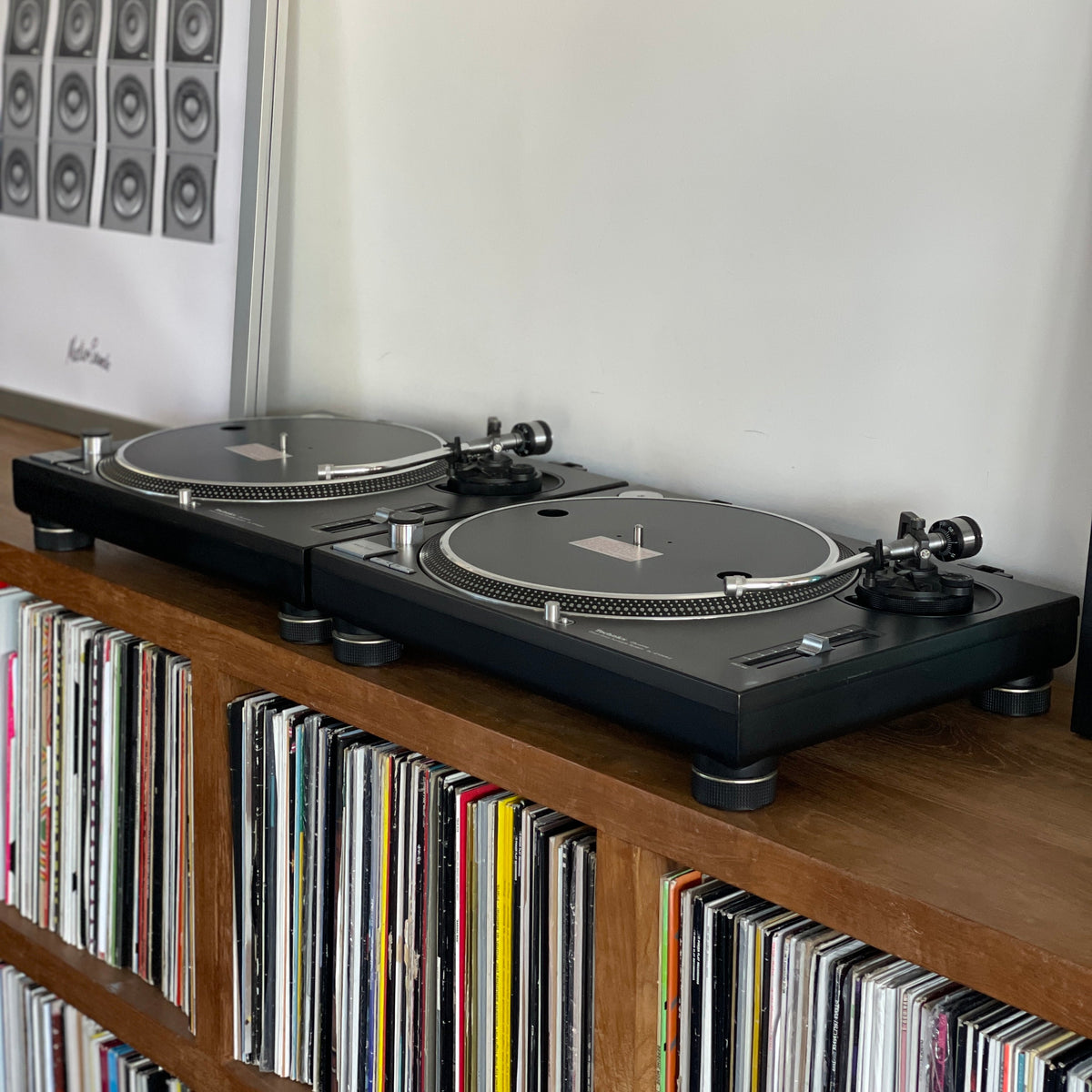 Technics SL - 1210MK5 (pair) - MasterSounds