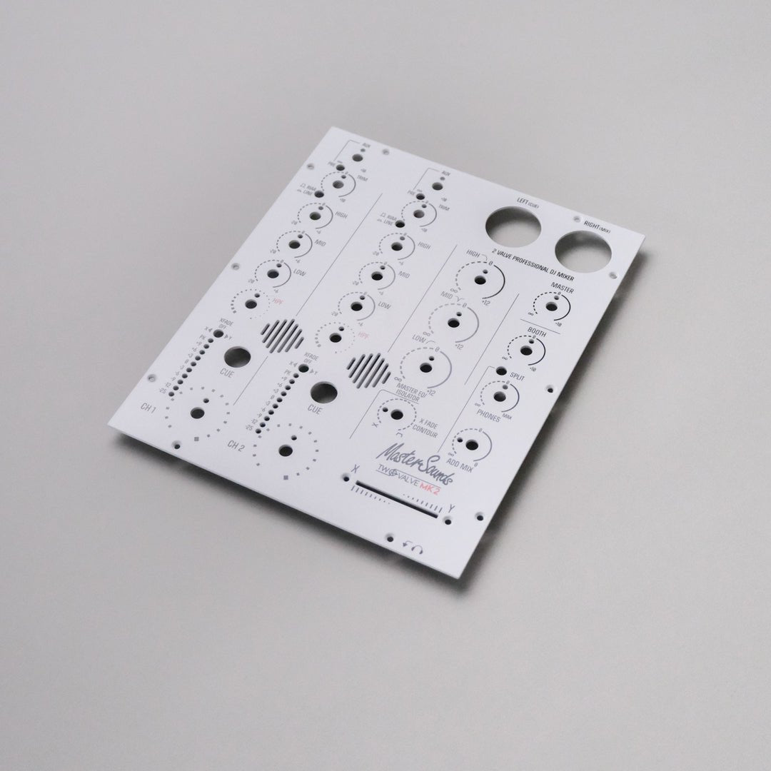 Two VALVE MK1: Silver Faceplate - MasterSounds