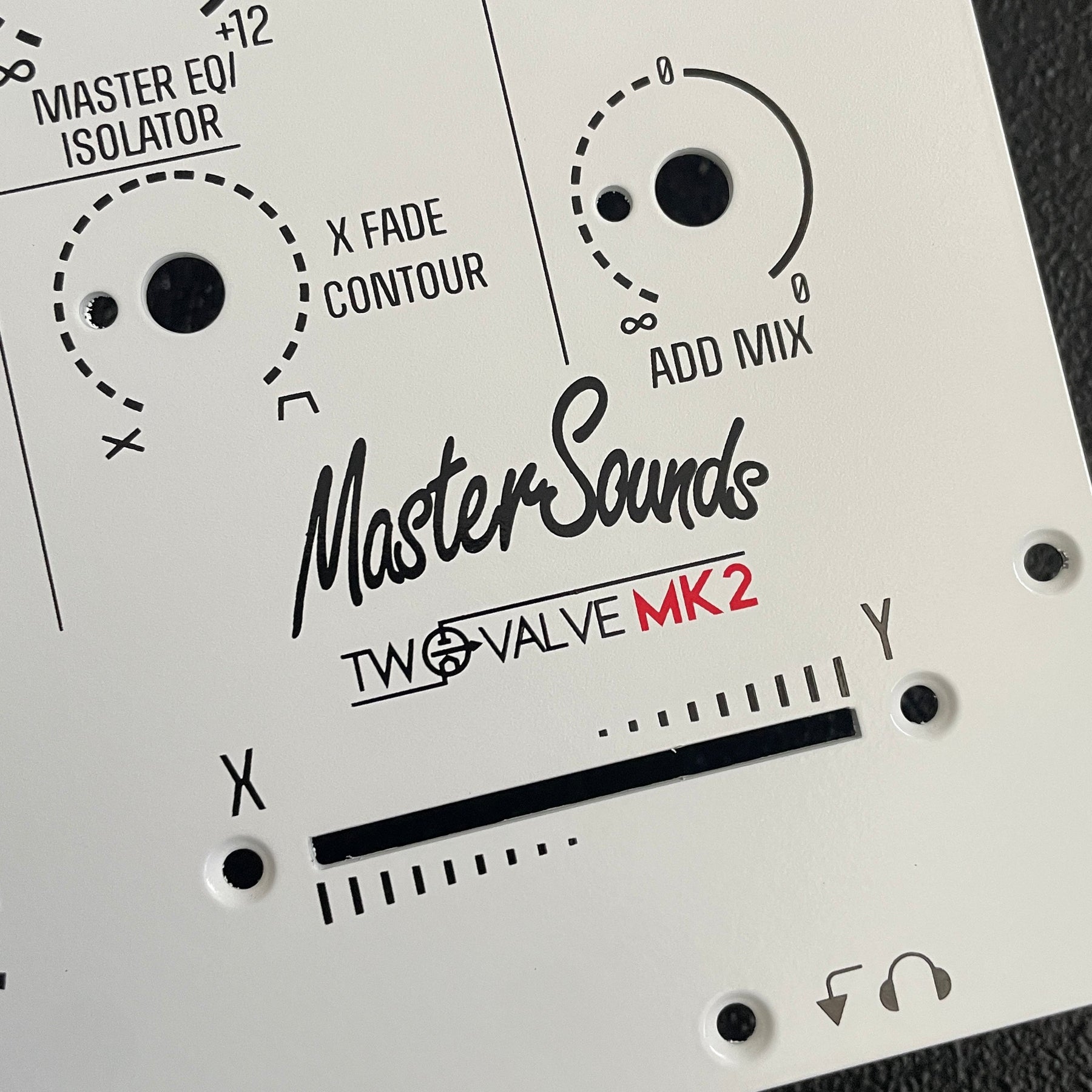 Two Valve MK2 - White Faceplate - MasterSounds